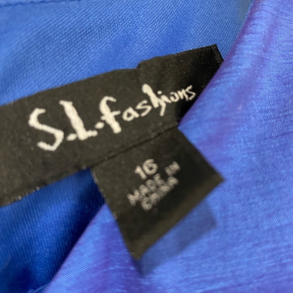 S.L. Fashions~size 16. Mother of the Groom Dress. Color is a vibrant royal blue! - Picture 2 of 8